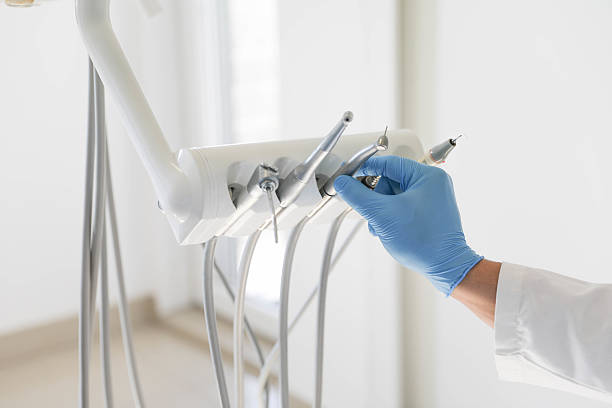 24/7 Emergency Teeth Whitening experts in Castaic, CA